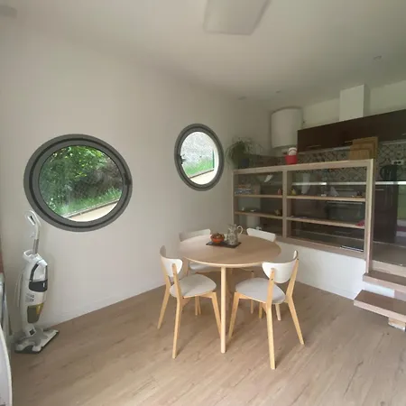 Maison Sous Le Noyer דירה Fraisses