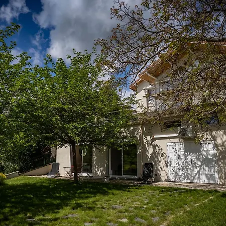 Appartement Maison Sous Le Noyer